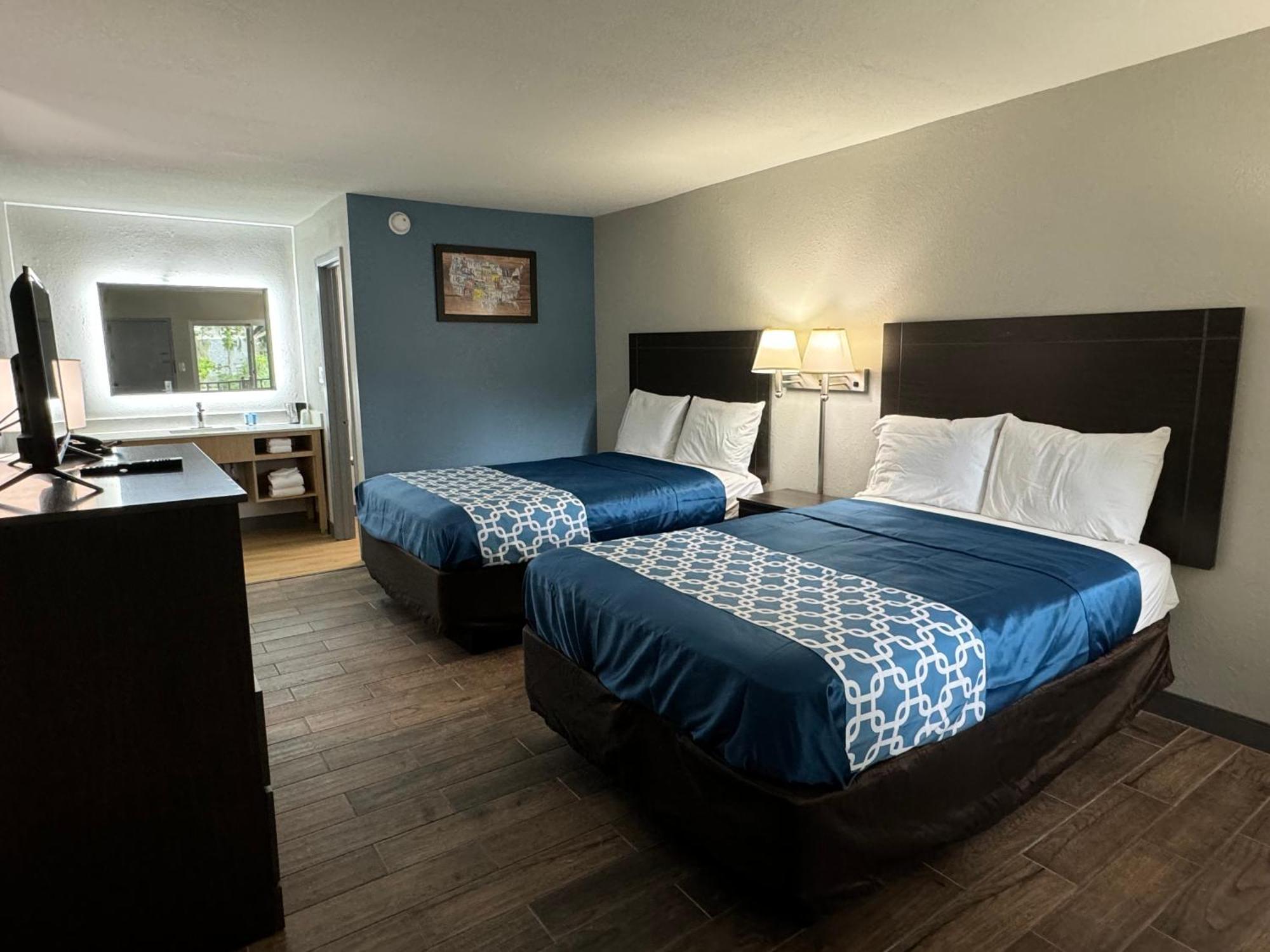 Travelodge By Wyndham Gainesville Exteriör bild